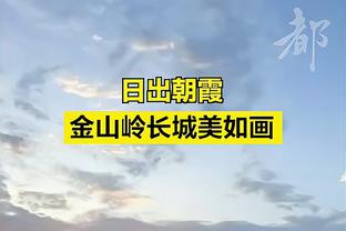 表现不佳！班凯罗半场8中2拿到6分5板 出现3失误